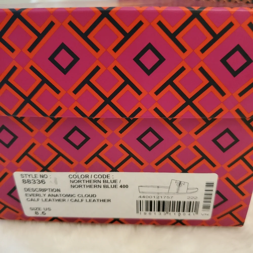⭐️LAST ONE⭐️SIZE 8🎉HOST PICK!🥳 NEW! TORY BURCH EVERLY ANATOMIC CLOUD SLIDE - Picture 8 of 15